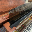 Lowrey SU630 Palladium organ - Organ Pianos